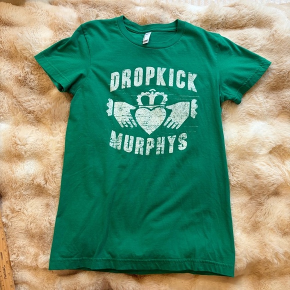 Women’s DropKick Murphys T shirt 
Size large -